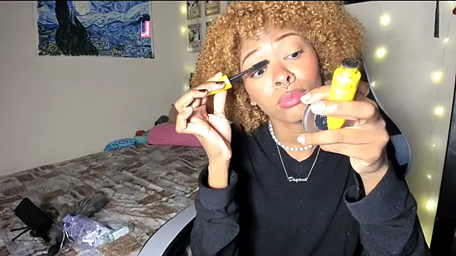 Cristal Jonasxh online show from February 17, 4:31 am