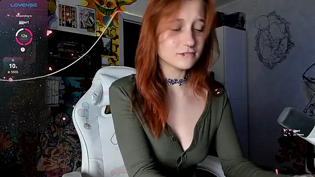 Sunny Mouse  online show from December 10, 4:49 pm