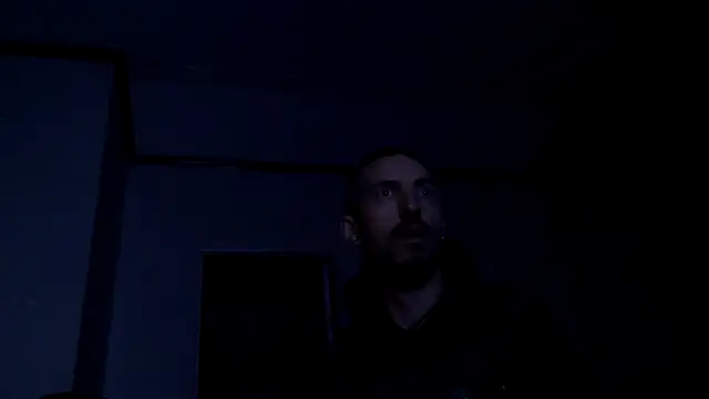 Bi curious86 online show from December 2, 8:41 am