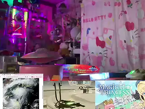Snapshot of JesuAdam chatting on July 11, 11:02 am JesuAdam online show from July 11, 11:02 am