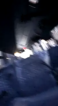 Snapshot of ducicsajsziii chatting on December 7, 6:43 am ducicsajsziii online show from December 7, 6:43 am