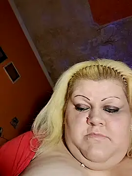 Snapshot of ducicsajsziii chatting on March 14, 9:43 pm ducicsajsziii online show from March 14, 9:43 pm