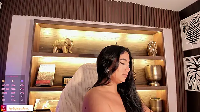 Gaby Blaze online show from December 7, 1:58 am