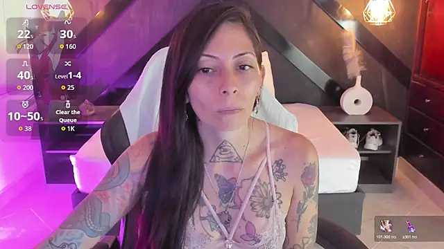 dark gotica online show from July 17, 7:08 pm