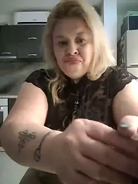 AriannaMilf online show from January 27, 11:54 pm