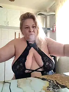 AriannaMilf online show from September 15, 6:02 am