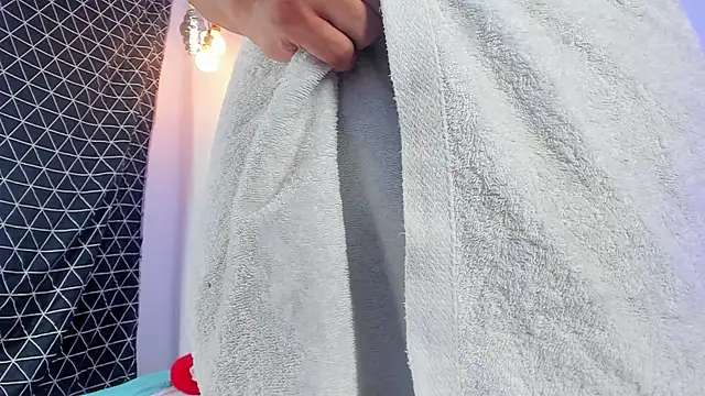 Snapshot of Juan_Castano chatting on March 20, 7:14 am Juan Castano online show from March 20, 7:14 am