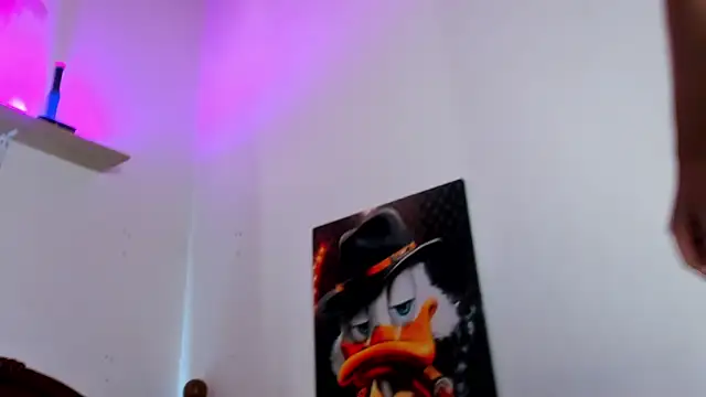 Snapshot of Juan_Castano chatting on September 15, 10:37 am Juan Castano online show from September 15, 10:37 am