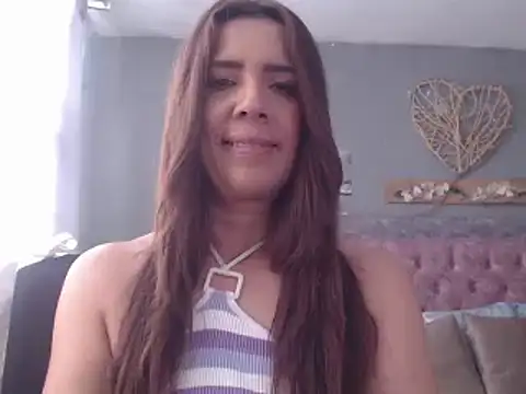 Snapshot of Victoria_meester chatting on December 13, 3:11 pm Victoria meester online show from December 13, 3:11 pm