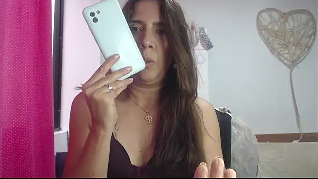 Snapshot of Victoria_meester chatting on January 13, 7:42 pm Victoria meester online show from January 13, 7:42 pm