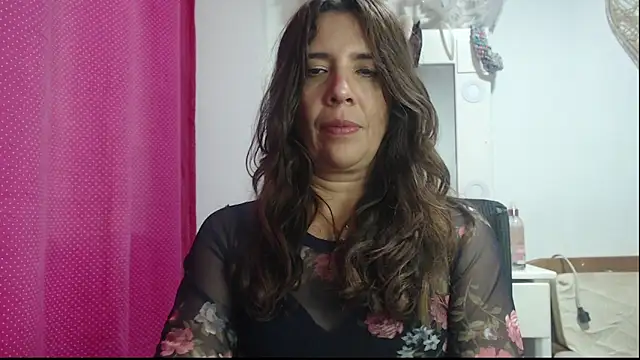 Snapshot of Victoria_meester chatting on February 5, 9:29 pm Victoria meester online show from February 5, 9:29 pm