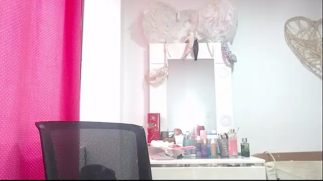 Snapshot of Victoria_meester chatting on February 7, 3:08 pm Victoria meester online show from February 7, 3:08 pm
