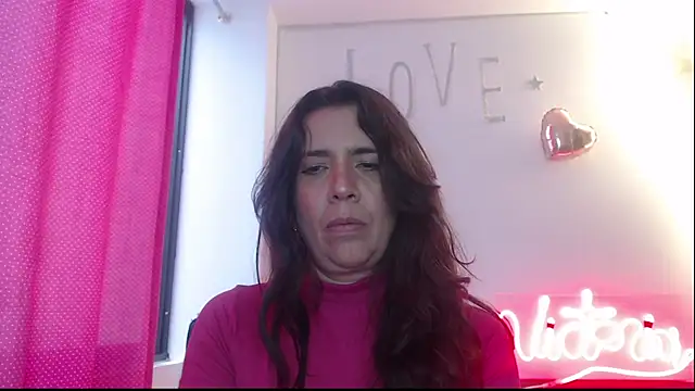 Snapshot of Victoria_meester chatting on March 3, 8:32 pm Victoria meester online show from March 3, 8:32 pm