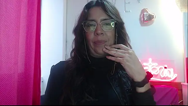 Snapshot of Victoria_meester chatting on March 19, 8:54 pm Victoria meester online show from March 19, 8:54 pm
