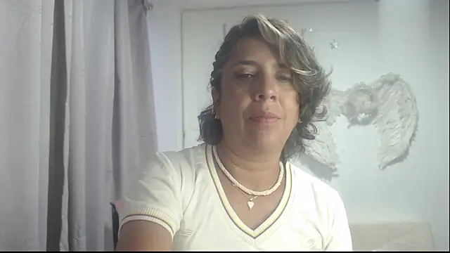 Snapshot of Victoria_meester chatting on October 2, 9:44 pm Victoria meester online show from October 2, 9:44 pm