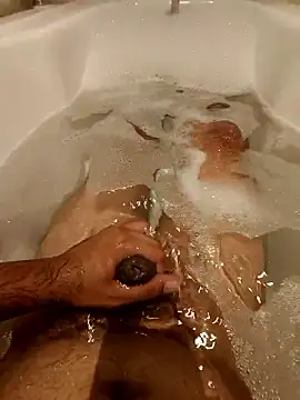 Snapshot of Iwannaapussy chatting on October 30, 5:31 am Iwannaapussy online show from October 30, 5:31 am