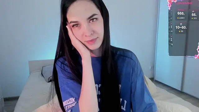 666kisses online show from December 22, 3:00 am