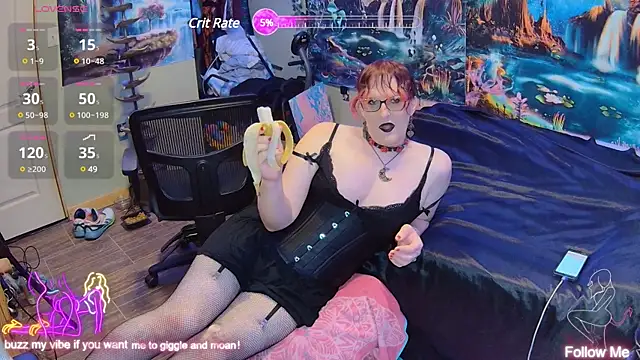 Snapshot of Faye_Wilde chatting on February 20, 5:44 am Faye Wilde online show from February 20, 5:44 am