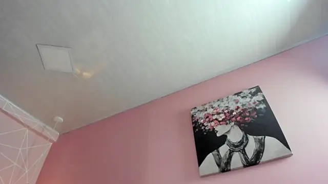 dolly zoe online show from December 3, 11:47 pm