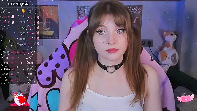 AliceLanley online show from December 10, 11:43 am