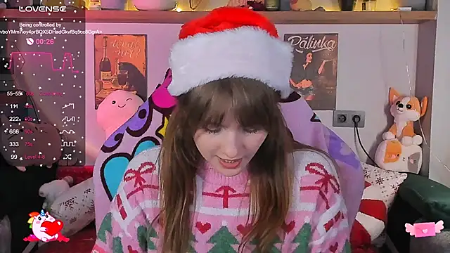 Snapshot of AliceLanley chatting on December 24, 4:19 pm AliceLanley online show from December 24, 4:19 pm