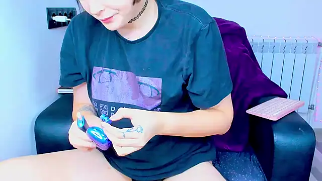 dollmore online show from September 21, 3:30 am