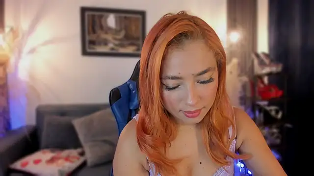 valerycolins online show from February 3, 3:31 am