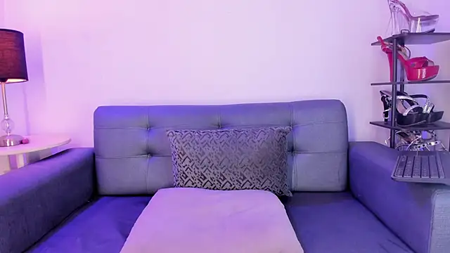 valerycolins online show from February 5, 3:34 am