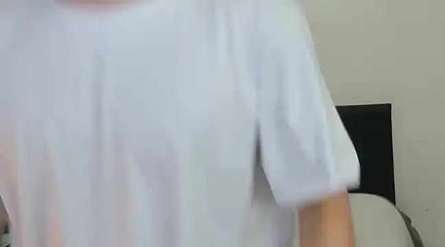 Snapshot of angelcortes chatting on January 10, 2:35 am angelcortes online show from January 10, 2:35 am