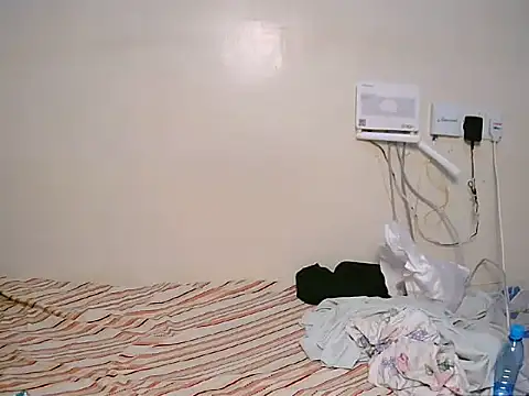 Snapshot of Sweet_nelly chatting on September 13, 6:51 pm Sweet nelly online show from September 13, 6:51 pm