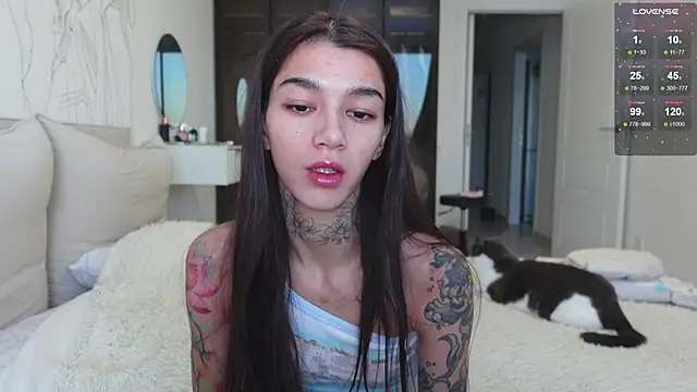 vinkitinkii online show from January 6, 7:12 am