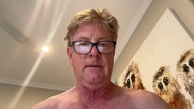 littleone01234 online show from February 21, 6:36 am