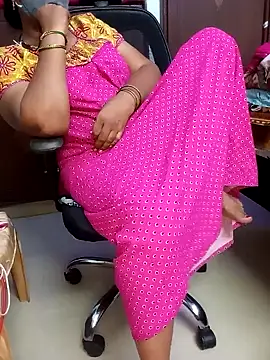 yours-kavaya online show from November 1, 4:09 pm