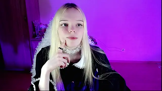 Emily Nyaffee online show from January 23, 9:29 pm