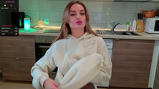 MissLovex online show from November 11, 8:14 am