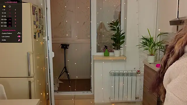 MissLovex online show from December 3, 12:36 pm