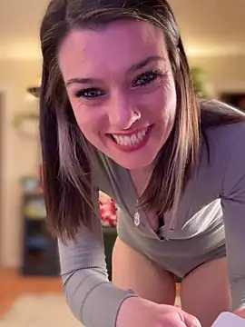 Snapshot of LadyLena1 chatting on March 2, 3:13 am LadyLena1 online show from March 2, 3:13 am