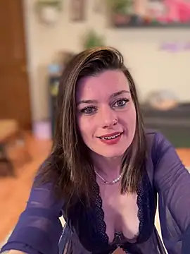 Snapshot of LadyLena1 chatting on March 15, 2:14 am LadyLena1 online show from March 15, 2:14 am