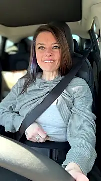 Snapshot of LadyLena1 chatting on July 19, 6:22 pm LadyLena1 online show from July 19, 6:22 pm