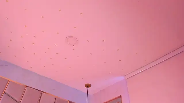 angel vibes  online show from February 19, 4:14 pm