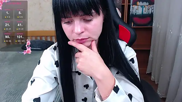 JuicyJess online show from November 5, 8:42 pm