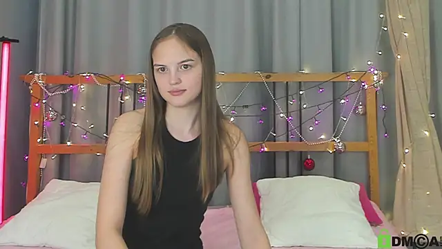 Snapshot of little_radiant_sun chatting on January 30, 12:16 pm little radiant sun online show from January 30, 12:16 pm
