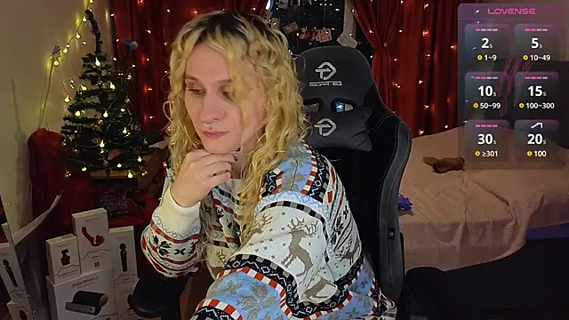 Snapshot of Lori_Myaf chatting on December 27, 2:22 pm Lori Myaf online show from December 27, 2:22 pm