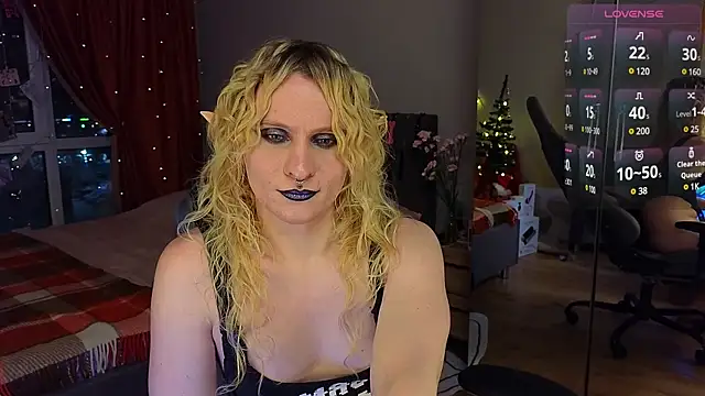 Snapshot of Lori_Myaf chatting on February 4, 5:55 pm Lori Myaf online show from February 4, 5:55 pm