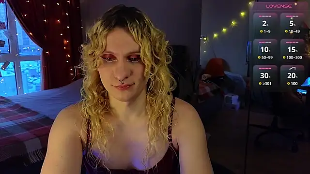 Snapshot of Lori_Myaf chatting on February 19, 2:55 pm Lori Myaf online show from February 19, 2:55 pm