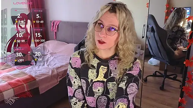 Snapshot of Lori_Myaf chatting on October 11, 1:20 pm Lori Myaf online show from October 11, 1:20 pm