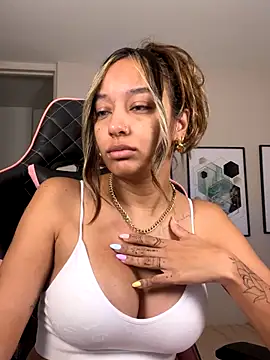 DianaHopson online show from September 19, 10:38 am