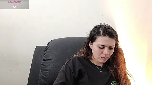 irinasweet27 online show from October 18, 2:14 am