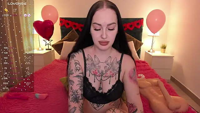 Snapshot of missAngellina chatting on February 20, 1:57 am missAngellina online show from February 20, 1:57 am
