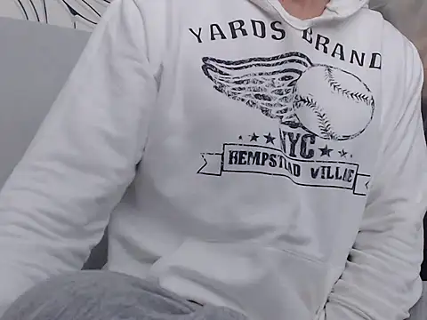 MikeyMaXXX online show from February 27, 9:59 pm